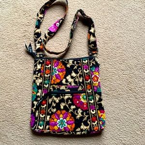 Vera bradley hipster. Retired pattern SUZANI